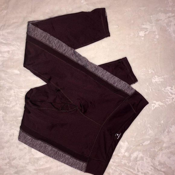 Maroon Leggings with Stripe - Picture 1 of 3